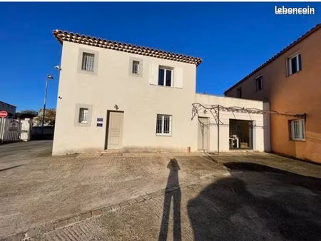 bureaux saint cannat 147m2