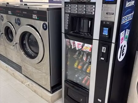 ? laverie automatique neuve – 3 min à pied gare saint-charles – rentabilité immédiate– fon
