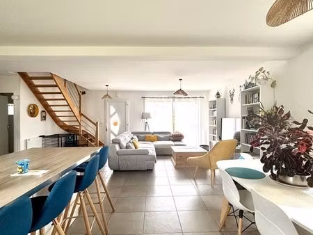 maison 5 pièces 106 m²