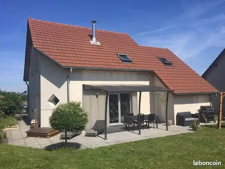 maison 5 pièces 102 m²