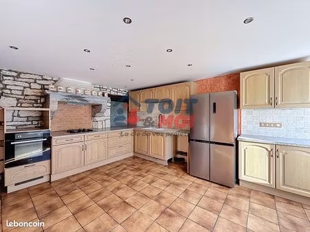 maison 5 pièces 153 m²