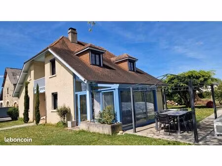 maison 5 pièces 170 m²