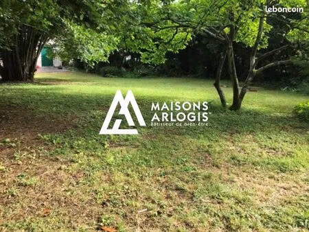 terrain 640 m² saint medard en jalles