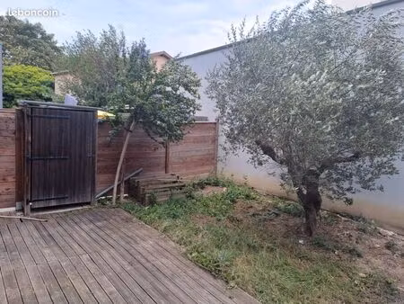 t3 74 m² – jardin privatif 40 m² + parking – villeurbanne