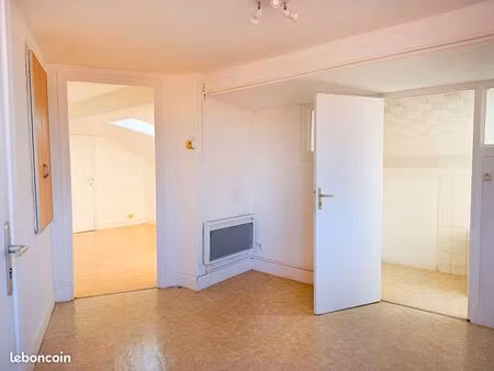 studio 1 pièce 26 m²