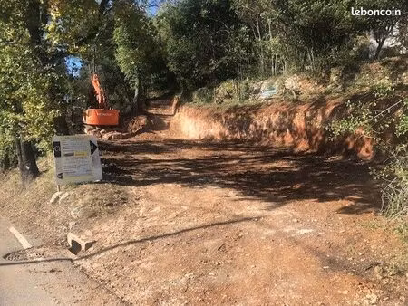 terrain 900 m² le tignet