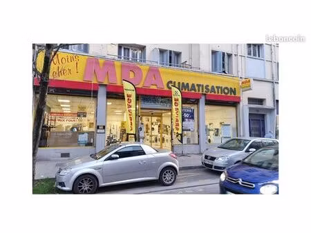 local 301m² villeurbanne