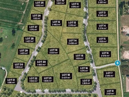 terrain 2 570 m² dremil lafage