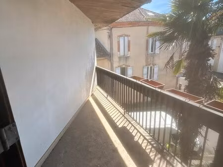 studio meublé à l'année cazaubon