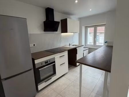 à louer appartement en duplex f5 - meublé - entièrement rénové