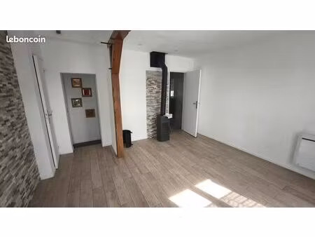 maison à louer quartier de courcelle proche écoles et commerces