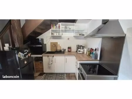 castelnau de montmiral maison de village en pierres à louer sans jardin