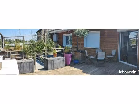 maison 7 pièces 140 m2 + dépendences loués