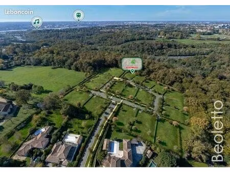 terrain 813 m² bouliac