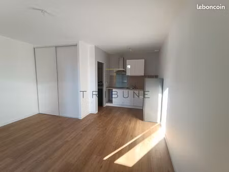 studio 1 pièce 26 m²