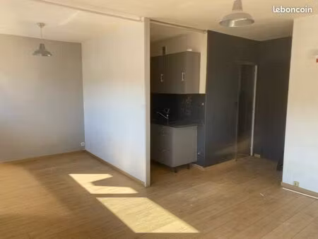 studio chamalières proche inspe