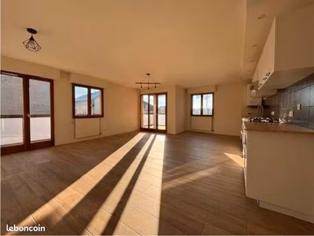 appartement t3 83m2 + garage et cave