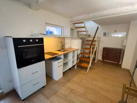 appartement a louer 23 83 m2