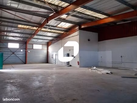 local industriel 380 m²