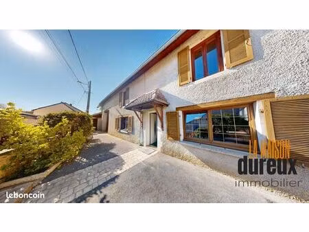 ferme 7 pièces 218 m²