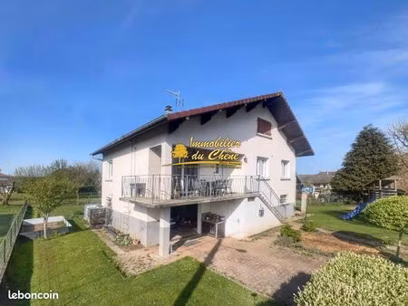 maison 6 pièces 110 m²