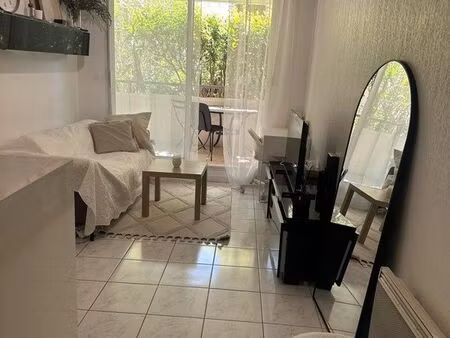 loue appartement la duranne