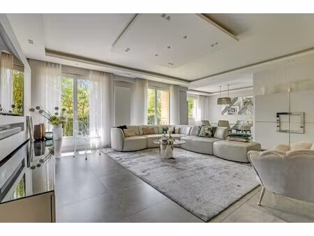 appartement de luxe à vendre dans le quartier daumesnil