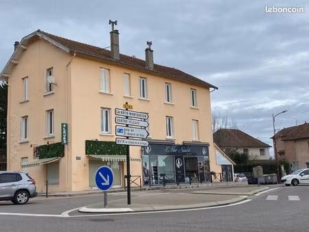 local commercial 48 m²  emplacement premium à saint-andré-le-gaz