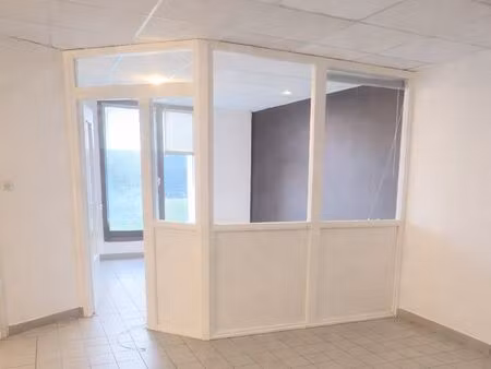 local professionnel de standing – pmr – 380cc