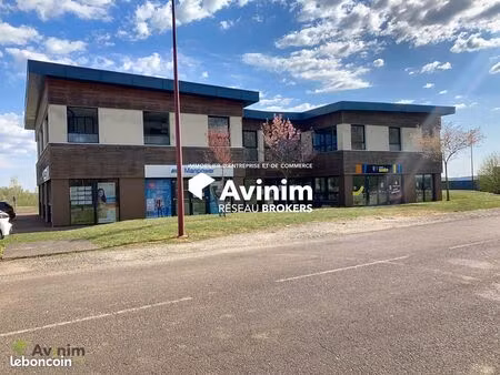 bureaux 66 m² luxeuil-les-bains