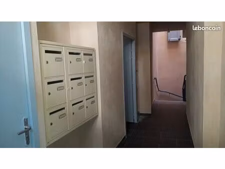 local commercial ou activité libérale