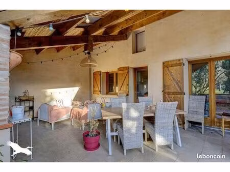 ferme 6 pièces 185 m²