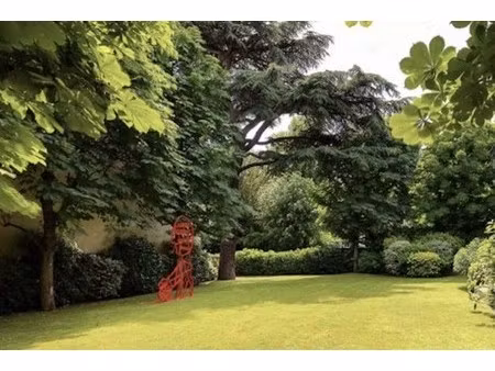 hôtel particulier à vendre dans le quartier auteuil nord