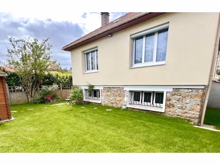 location maison à angers (49000) : à louer / 75m² angers