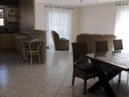 location maison meublé à boussay (44190) : à louer meublé / 99m² boussay