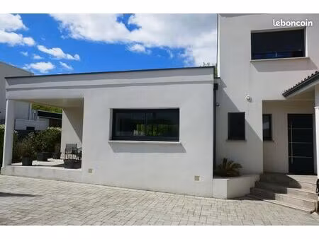 lardenne – maison contemporaine dans un cadre privilégié