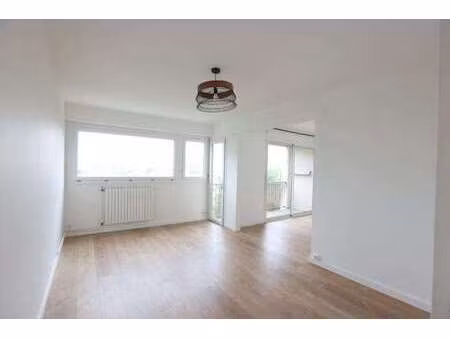 location appartement 3 pièces au bouscat (33110) : à louer 3 pièces / 67m² le bouscat