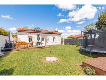maison 4 pièces 94 m²