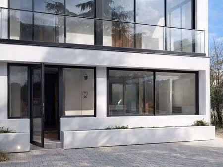 appartement 77 m2 + jardin 174 m2