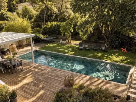 villa de luxe à vendre à castelnau-le-lez