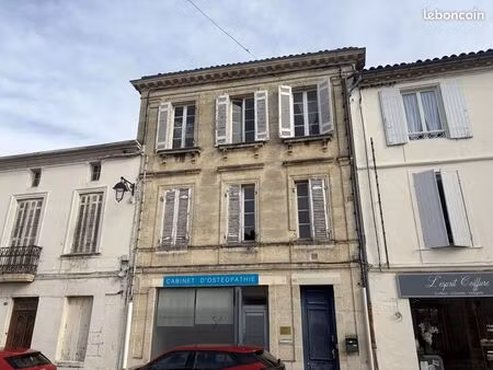 immeuble cadillac-sur-garonne