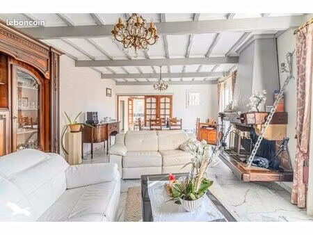 maison 5 pièces 134 m²