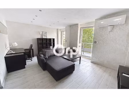 location appartement  m² t-3 à nancy  890 €