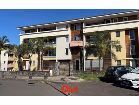 appartement saint-benoît 67 m² t-3 à vendre  135 000 €