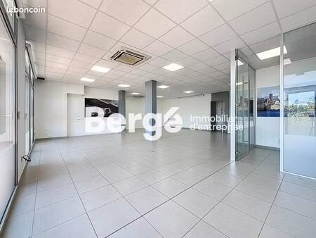 local commercial 165 m²