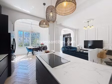 magnifique 4 pièces rénové à juan les pins