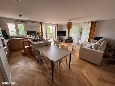 appartement 110m2 t4/5 refait à neuf