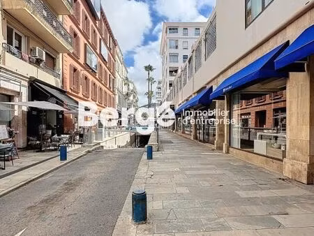 local commercial 75 m²