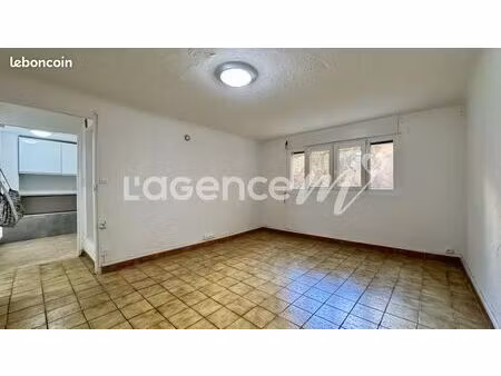 local commercial 24 m² nice