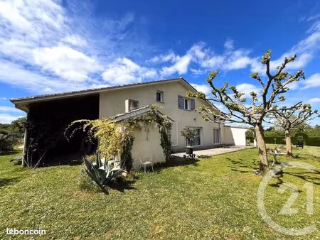 maison 7 pièces 150 m²